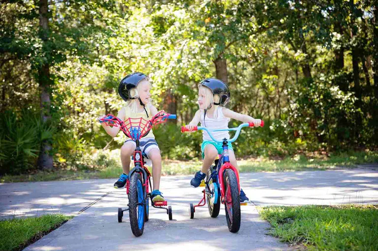 Wycieczka rowerowa z dzieckiem - jak się przygotować na rower z dzieckiem?