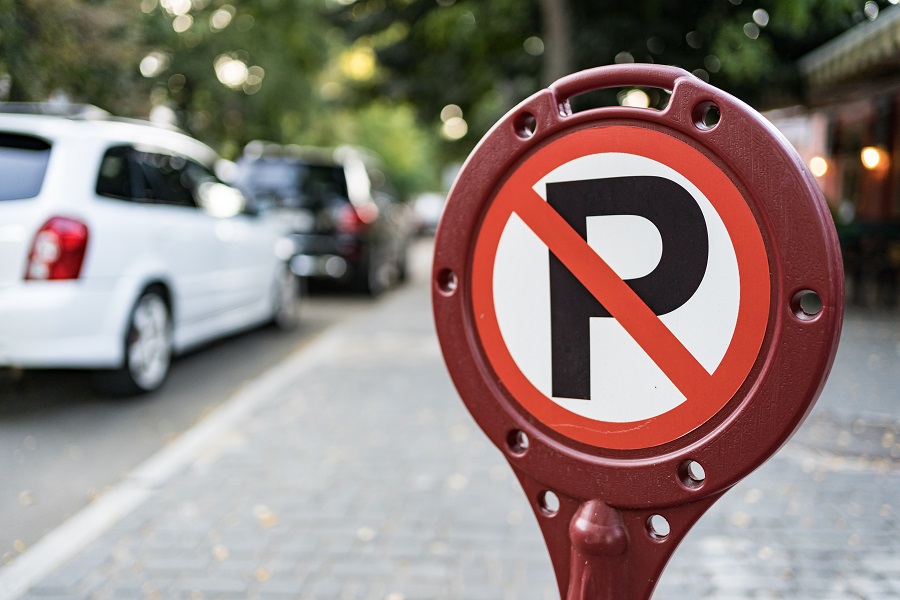 Mandat za złe parkowanie ile wynosi kara za złe